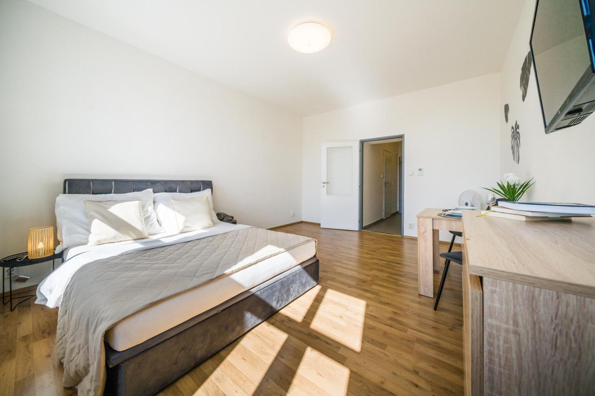Apartia Vlhka 26, Brno-Center Luaran gambar